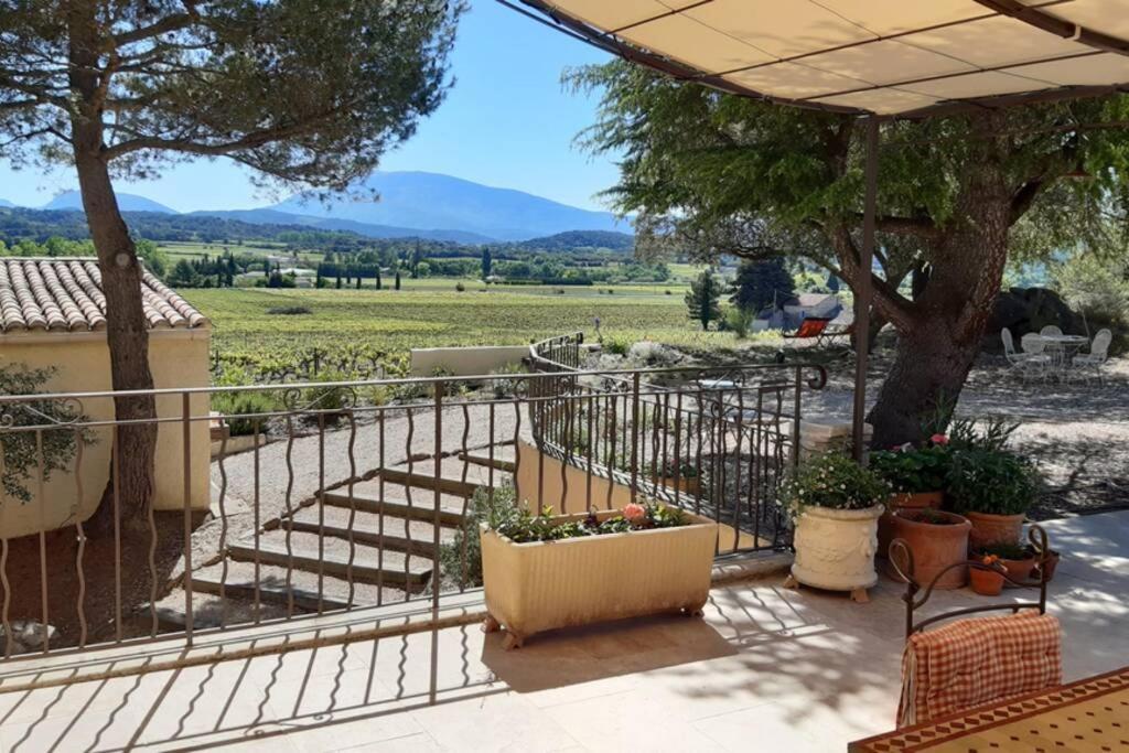 Le Clos Des Pins, Vue Mont Ventoux Roaix Екстер'єр фото