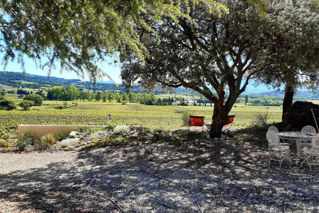 Le Clos Des Pins, Vue Mont Ventoux Roaix Екстер'єр фото
