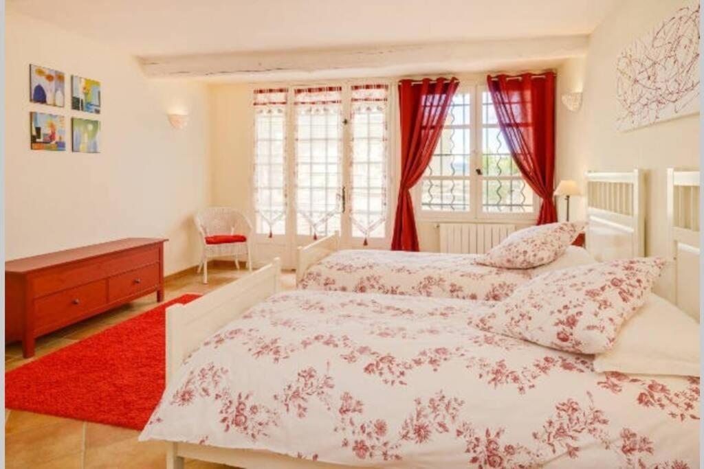 Le Clos Des Pins, Vue Mont Ventoux Roaix Екстер'єр фото